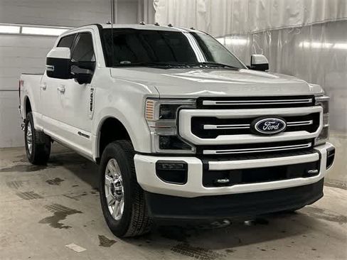 Used 2022 Ford F350 Platinum w/ FX4 Off-Road Package image 25