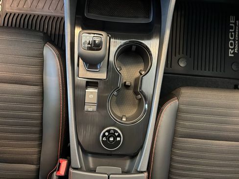 New 2026 Nissan Rogue SV AWD/4WD image 18