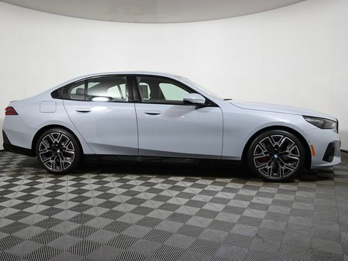 New 2026 BMW 540i xDrive 540i xDrive image 8