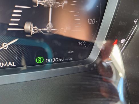 Certified 2025 Acura ADX AWD image 23
