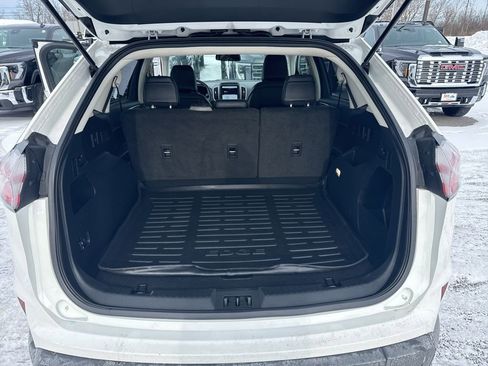 Used 2024 Ford Edge SEL image 17