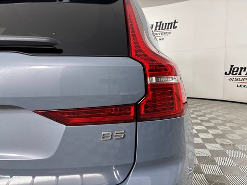 Used 2023 Volvo XC60 B5 Plus w/ Climate Package FWD image 34