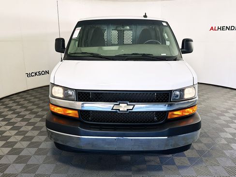 Used 2024 Chevrolet Express 2500 w/ Driver Convenience Package image 8