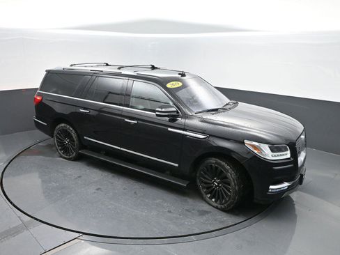 Used 2019 Lincoln Navigator L Reserve w/ Cargo Package image 43