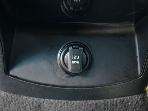 Used 2025 Kia Sorento S w/ Panoramic Sunroof Package FWD image 47