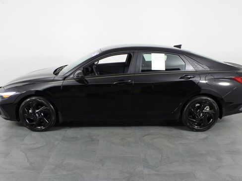 Certified 2026 Hyundai Elantra Sport FWD image 14