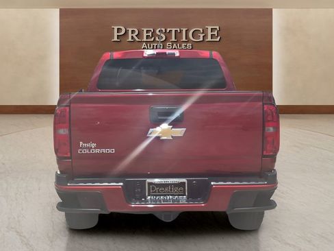 Used 2016 Chevrolet Colorado W/T w/ WT Convenience Package RWD image 13