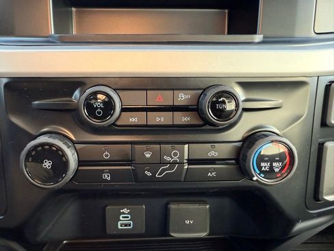 New 2025 Ford F550 4x4 Crew Cab Super Duty image 37