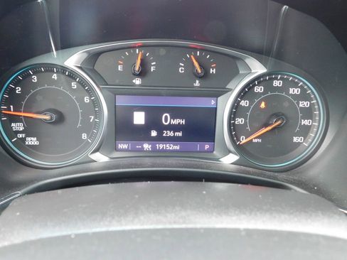 Used 2023 Chevrolet Equinox RS w/ RS Leather Package image 12