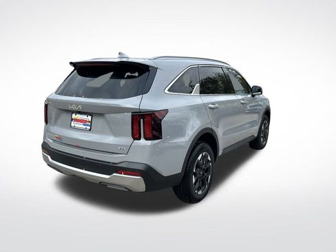 New 2026 Kia Sorento S w/ S Panoramic Sunroof Package image 5