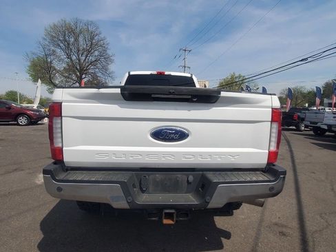 Used 2019 Ford F350 Lariat w/ Lariat Ultimate Package image 4