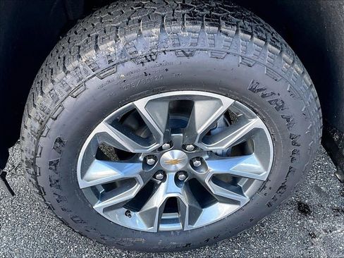 New 2026 Chevrolet Silverado 1500 LT w/ All Star Edition Plus AWD/4WD image 8