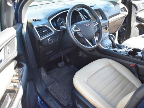 Used 2017 Ford Edge SEL w/ Equipment Group 201A AWD/4WD image 19