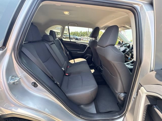 Used 2025 Toyota RAV4 LE FWD image 22