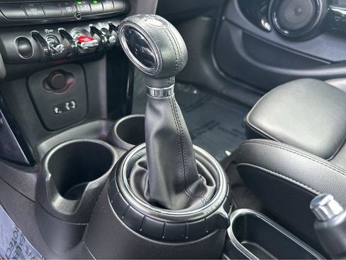 Used 2016 MINI Cooper S image 28