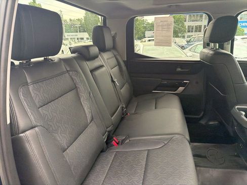 Used 2024 Toyota Tundra Limited AWD/4WD image 14