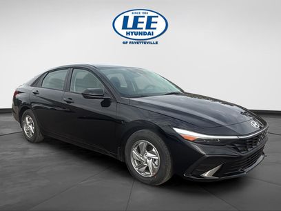 New 2026 Hyundai Elantra SE