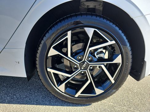 Used 2025 Kia K5 EX image 29