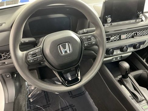 Certified 2024 Honda Accord EX image 19