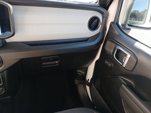 Used 2025 Jeep Gladiator Sport AWD/4WD image 32