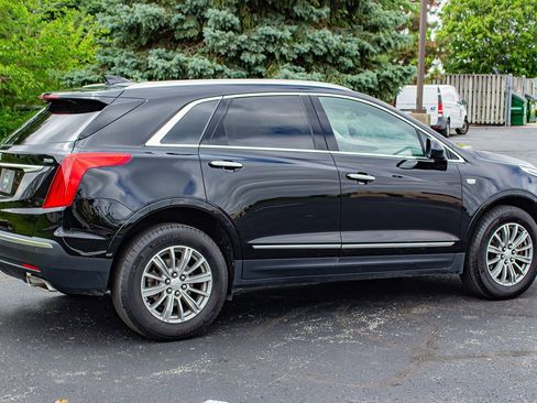 Used 2017 Cadillac XT5 Luxury w/ Driver Awareness Package AWD/4WD image 10