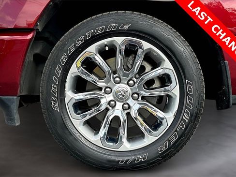 Used 2023 RAM 1500 Laramie image 9