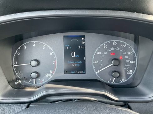 Used 2024 Toyota Corolla SE image 18