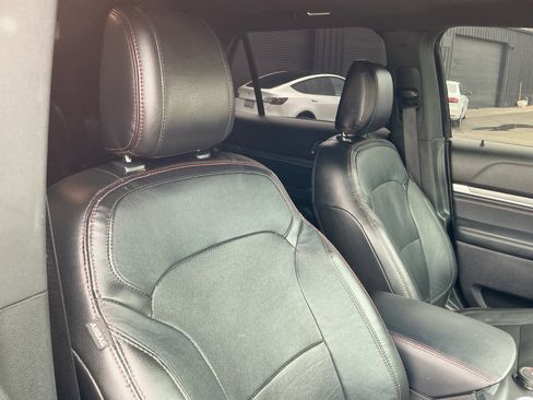 Used 2018 Ford Explorer Sport w/ Equipment Group 401A image 22