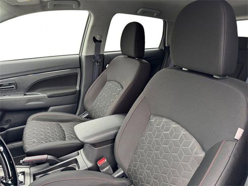 New 2025 Mitsubishi Outlander Sport LE image 12