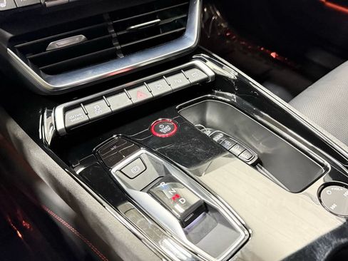 Used 2022 Audi RS e-tron GT w/ Year 1 Package AWD/4WD image 40