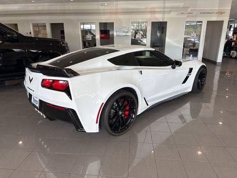 Used 2017 Chevrolet Corvette Grand Sport w/ Z07 Performance Package image 6
