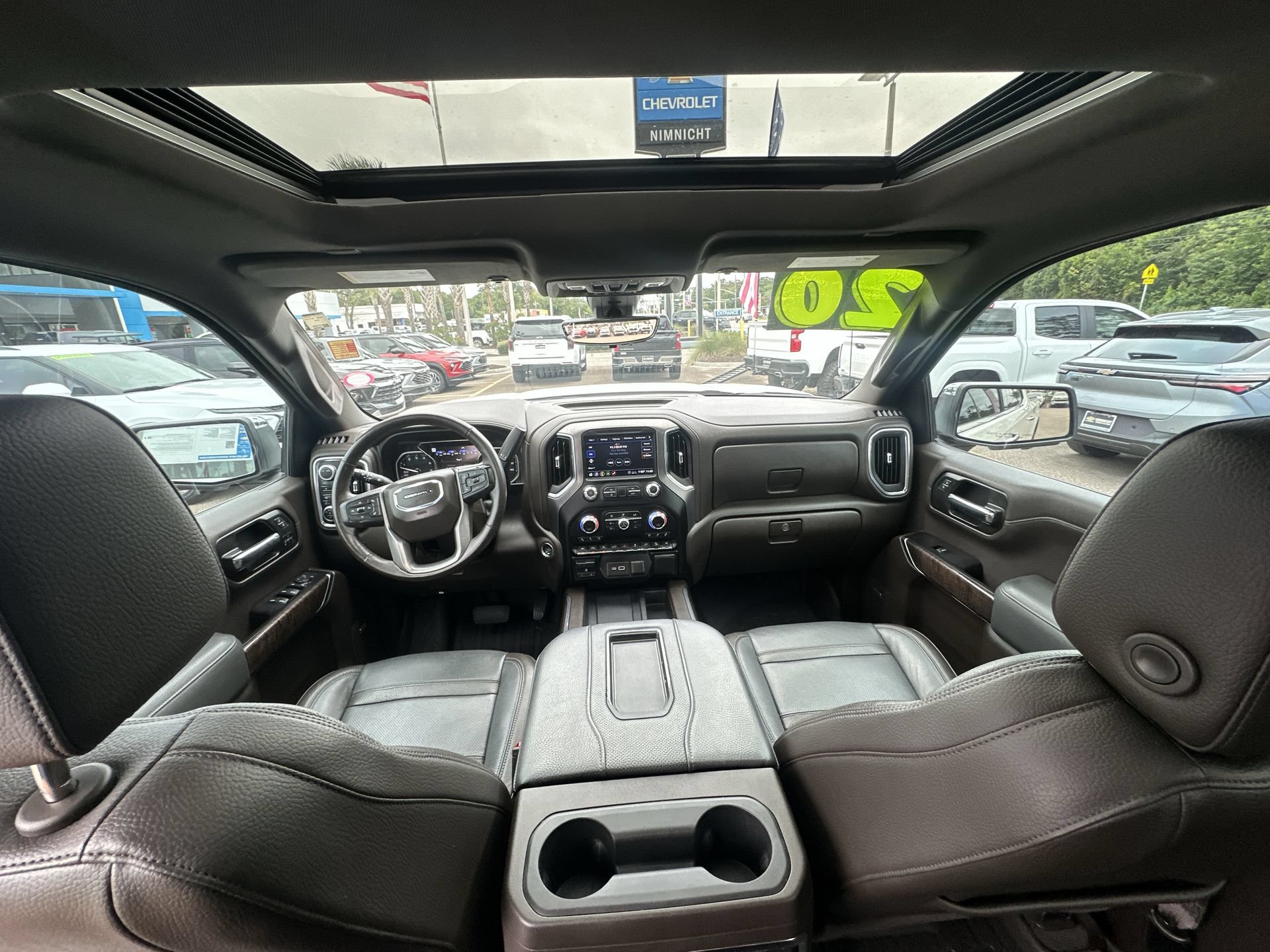 Used 2020 GMC Sierra 1500 Denali w/ Denali Ultimate Package AWD/4WD image 28