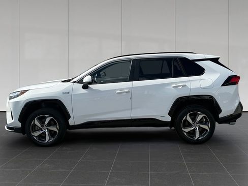 Used 2023 Toyota RAV4 SE w/ Weather & Moonroof Package image 2