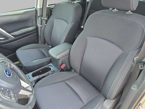 Used 2018 Subaru Forester 2.5i Premium AWD/4WD image 15