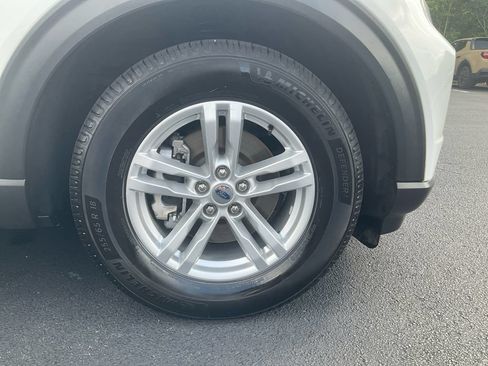 Certified 2020 Ford Explorer XLT RWD image 10