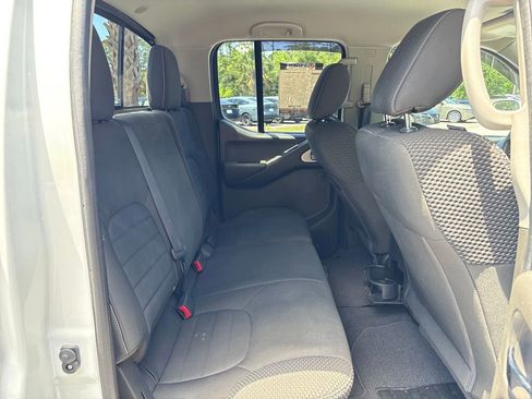 Used 2019 Nissan Frontier PRO-4X AWD/4WD image 31
