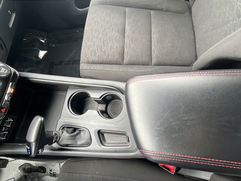 Certified 2025 Dodge Durango GT AWD/4WD image 17