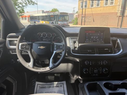 Used 2022 Chevrolet Tahoe 4WD w/ Remote Keyless Entry Package image 20