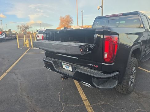 Used 2025 GMC Sierra 1500 AT4 w/ AT4 Premium Package image 22