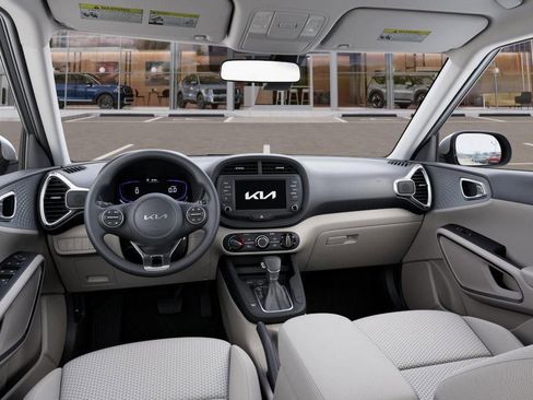 New 2025 Kia Soul LX w/ LX Technology Package FWD image 14
