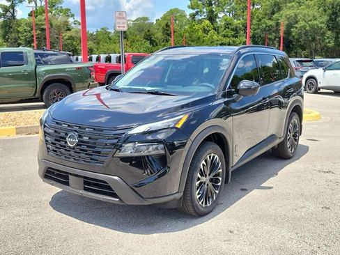 New 2026 Nissan Rogue Dark Armor FWD image 5