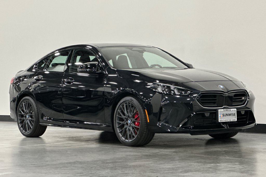 Used 2025 BMW M235i xDrive w/ Premium Package AWD/4WD image 2