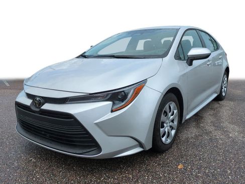 Certified 2023 Toyota Corolla LE FWD image 1
