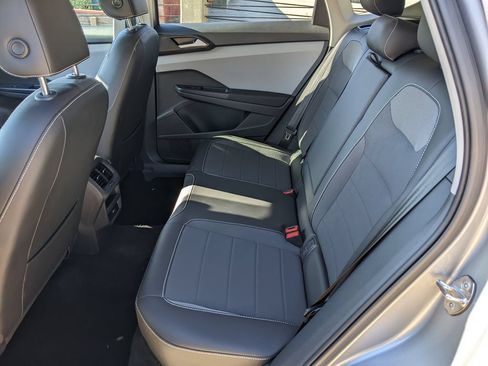Certified 2023 Volkswagen Taos SE AWD/4WD image 22