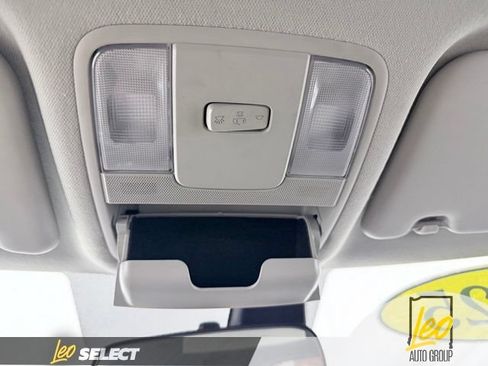 Used 2025 Kia Soul LX FWD image 15