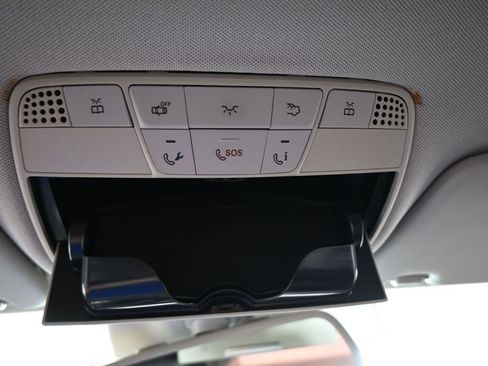 Used 2016 Mercedes-Benz C 300 Sedan image 28