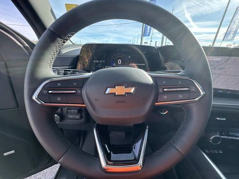 New 2026 Chevrolet Suburban Premier w/ Sun And Tow Package RWD image 25
