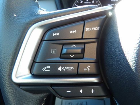 Used 2025 Subaru Outback Premium w/ Popular Package #1 image 17