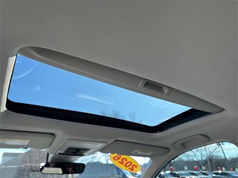 Used 2026 Honda CR-V EX-L image 11