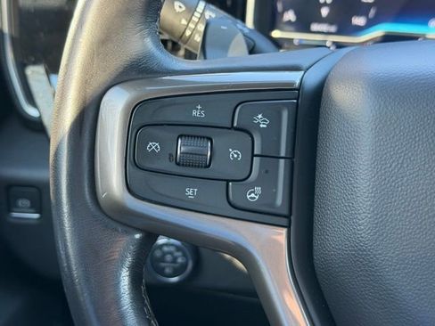 Used 2023 Chevrolet Silverado 1500 High Country w/ Technology Package AWD/4WD image 17